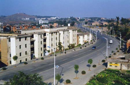 来宾合山市