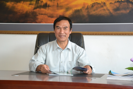 黄东香董事长